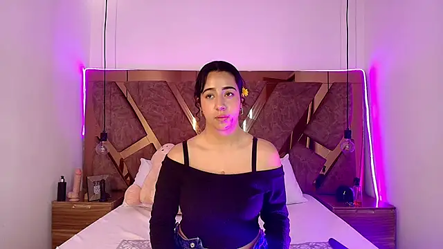Snapshot of bella_swwan_ chatting on 1, 6, 2026 bella swwan online show from 1, 6, 2026