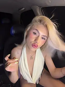 Lia fire online show from 2, 4, 2026