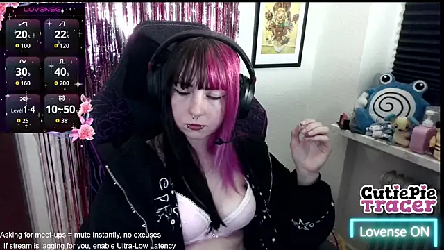 CutieTracer online show from 17, 5, 2026