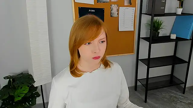 CherryCrushLove online show from 20, 4, 2026