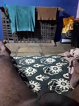 hyd cute boy online show from 1, 4, 2026