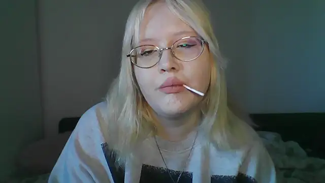 Snapshot of Elayne_Sweet chatting on 26, 4, 2026 Elayne Sweet online show from 26, 4, 2026