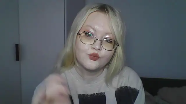 Snapshot of Elayne_Sweet chatting on 19, 5, 2026 Elayne Sweet online show from 19, 5, 2026