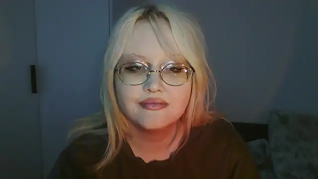Snapshot of Elayne_Sweet chatting on 21, 5, 2026 Elayne Sweet online show from 21, 5, 2026