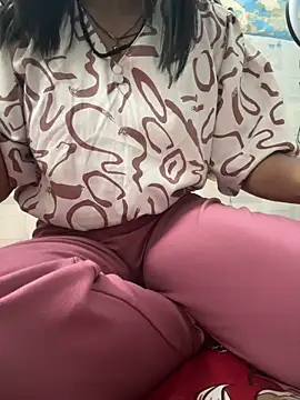 Snapshot of miss_aaashikaa chatting on 4, 4, 2026 miss aaashikaa online show from 4, 4, 2026