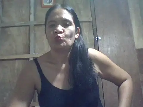 PinayZaira online show from 18, 6, 2026