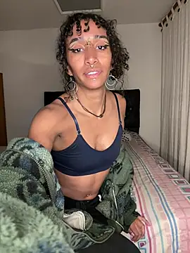 Snapshot of Sun_lynx_Love chatting on 4, 6, 2026 Sun lynx Love online show from 4, 6, 2026