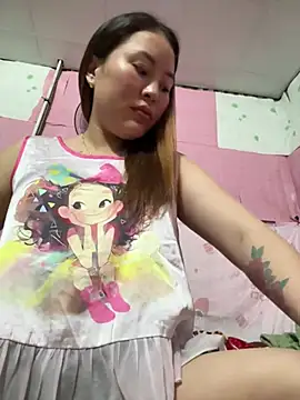 Snapshot of Lina-Naughty chatting on 19, 4, 2026 Lina-Naughty online show from 19, 4, 2026