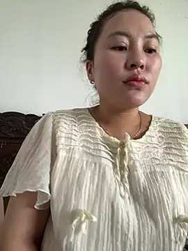 Snapshot of Lina-Naughty chatting on 10, 5, 2026 Lina-Naughty online show from 10, 5, 2026