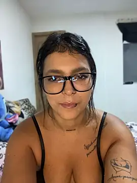 Mia milf x online show from 22, 5, 2026