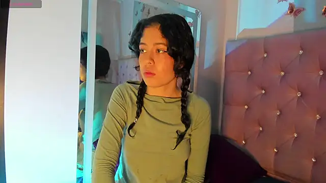 Snapshot of Kaira_luxury chatting on 9, 6, 2026 Kaira luxury online show from 9, 6, 2026