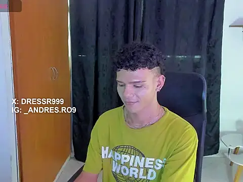 Snapshot of sebascuterouss chatting on 18, 4, 2026 sebascuterouss online show from 18, 4, 2026