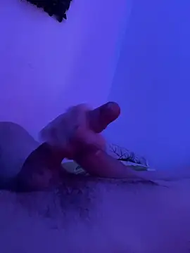 Snapshot of lescookins chatting on 15, 4, 2026 lescookins online show from 15, 4, 2026