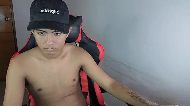 Snapshot of darknigthx chatting on 16, 4, 2026 darknigthx online show from 16, 4, 2026