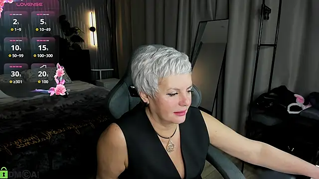 Snapshot of Linda_Zef1r chatting on 30, 5, 2026 Linda Zef1r online show from 30, 5, 2026