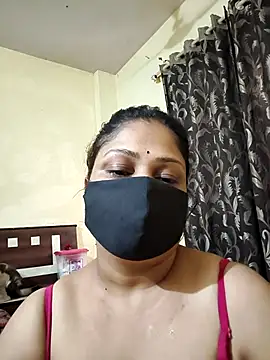 Snapshot of SluttySonam chatting on 27, 4, 2026 SluttySonam online show from 27, 4, 2026