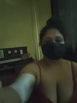 Snapshot of SluttySonam chatting on 15, 5, 2026 SluttySonam online show from 15, 5, 2026