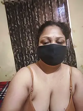 Snapshot of SluttySonam chatting on 16, 5, 2026 SluttySonam online show from 16, 5, 2026