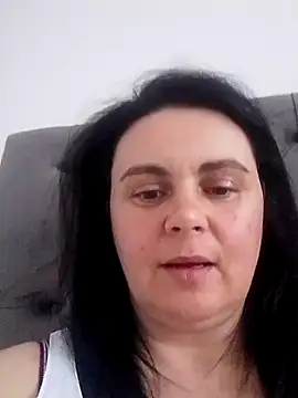 SiennaDiamond39 online show from 2, 4, 2026