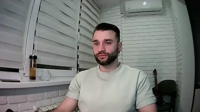 DaddySlava online show from 7, 4, 2026