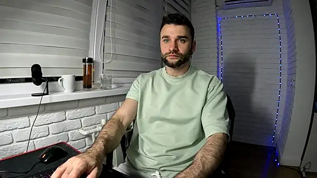 Snapshot of DaddySlava chatting on 17, 4, 2026 DaddySlava online show from 17, 4, 2026