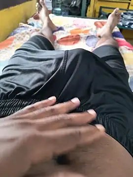 Snapshot of pinkdickmallu chatting on 4, 7, 2026 pinkdickmallu online show from 4, 7, 2026