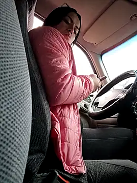 Lesli 26 online show from 7, 4, 2026