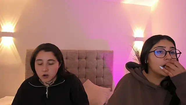 Elisa n Emma online show from 16, 5, 2026