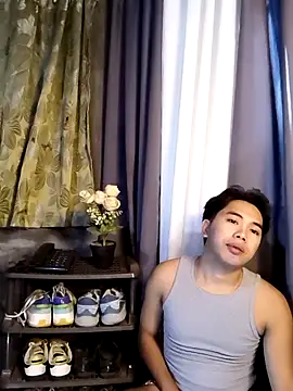 urNaugthy JndxzZ online show from 23, 4, 2026