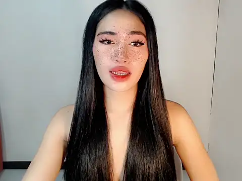 urasiankylie online show from 21, 4, 2026