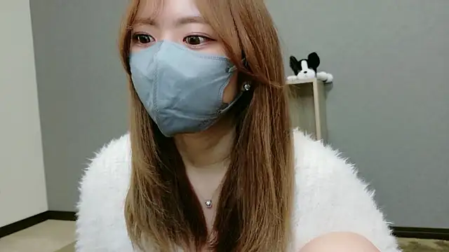 YUA 0425 online show from 4, 5, 2026