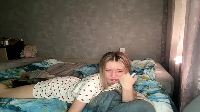 Snapshot of ExactGee chatting on 18, 5, 2026 ExactGee online show from 18, 5, 2026