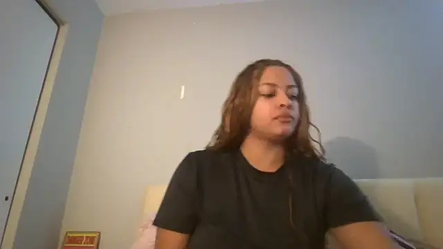 Snapshot of madzbailey chatting on 21, 4, 2026 madzbailey online show from 21, 4, 2026