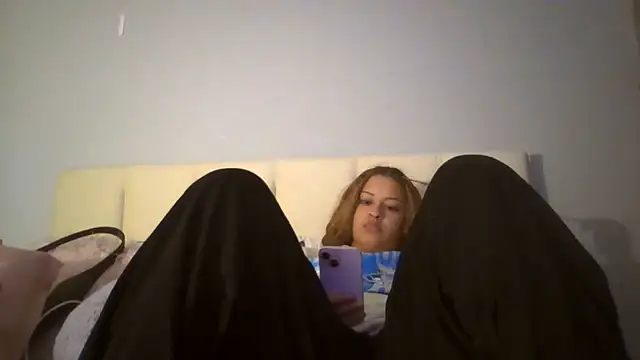 Snapshot of madzbailey chatting on 6, 5, 2026 madzbailey online show from 6, 5, 2026