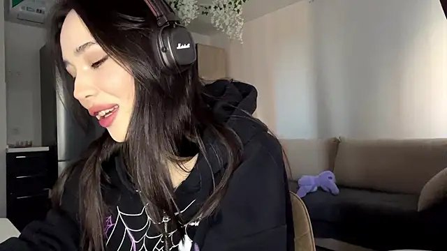 Snapshot of Elizabetswan chatting on 12, 4, 2026 Elizabetswan online show from 12, 4, 2026