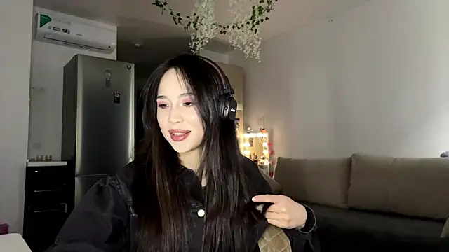 Snapshot of Elizabetswan chatting on 14, 4, 2026 Elizabetswan online show from 14, 4, 2026