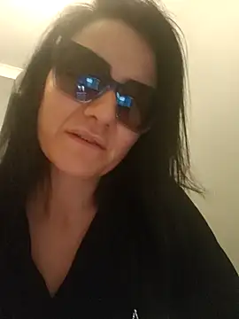 Snapshot of sara_41 chatting on 6, 4, 2026 sara 41 online show from 6, 4, 2026