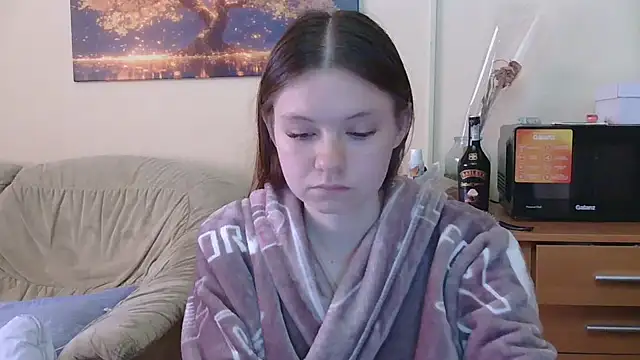 Snapshot of JessicaHolland1 chatting on 19, 5, 2026 JessicaHolland1 online show from 19, 5, 2026