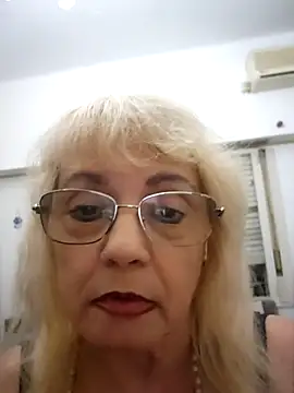Snapshot of MatureElegantWidow chatting on 7, 4, 2026 MatureElegantWidow online show from 7, 4, 2026
