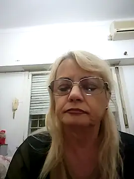 Snapshot of MatureElegantWidow chatting on 3, 5, 2026 MatureElegantWidow online show from 3, 5, 2026