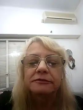 Snapshot of MatureElegantWidow chatting on 6, 5, 2026 MatureElegantWidow online show from 6, 5, 2026