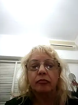 Snapshot of MatureElegantWidow chatting on 7, 5, 2026 MatureElegantWidow online show from 7, 5, 2026