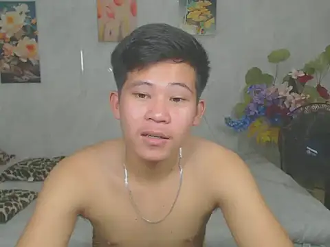 ur bigcockeziekiel online show from 7, 4, 2026