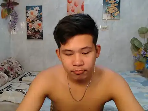 ur bigcockeziekiel online show from 30, 4, 2026