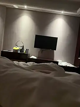 L7D8521 online show from 6, 4, 2026