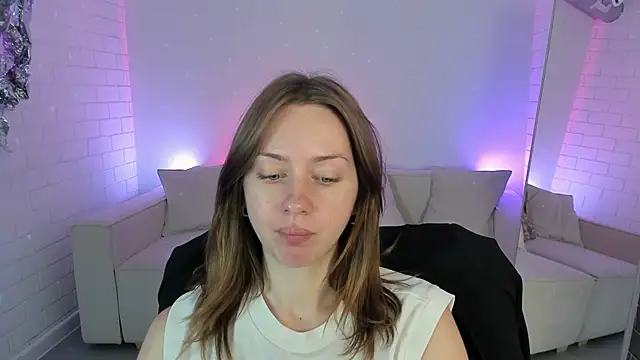 Snapshot of MeganClapp chatting on 22, 5, 2026 MeganClapp online show from 22, 5, 2026