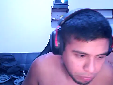 axellrz  online show from 8, 4, 2026