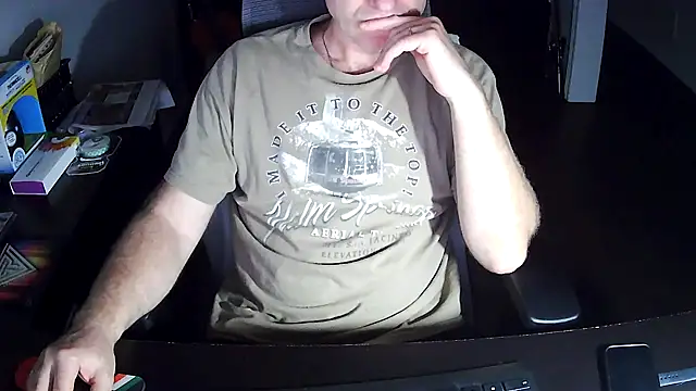 Snapshot of Shalun2000 chatting on 10, 6, 2026 Shalun2000 online show from 10, 6, 2026