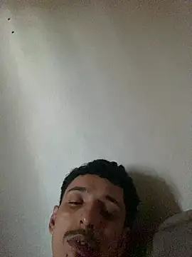 casalcapixaba28 online show from 12, 4, 2026