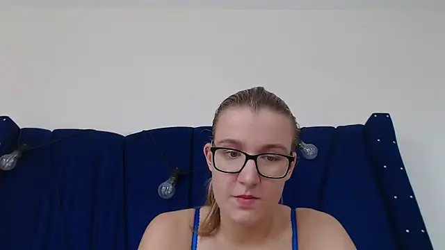 Yennyloves online show from 31, 5, 2026